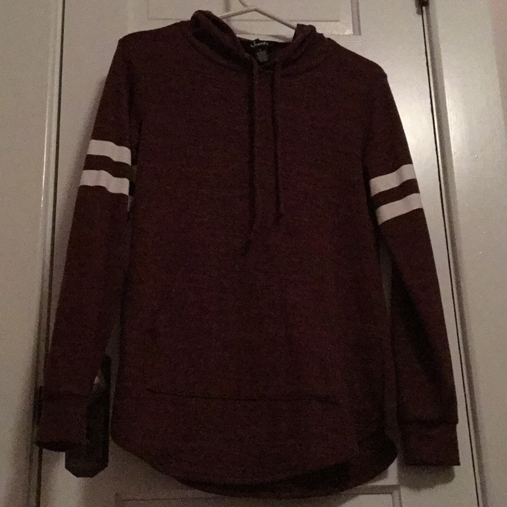 This is a dress/ hoodie it hasn’t been worn before